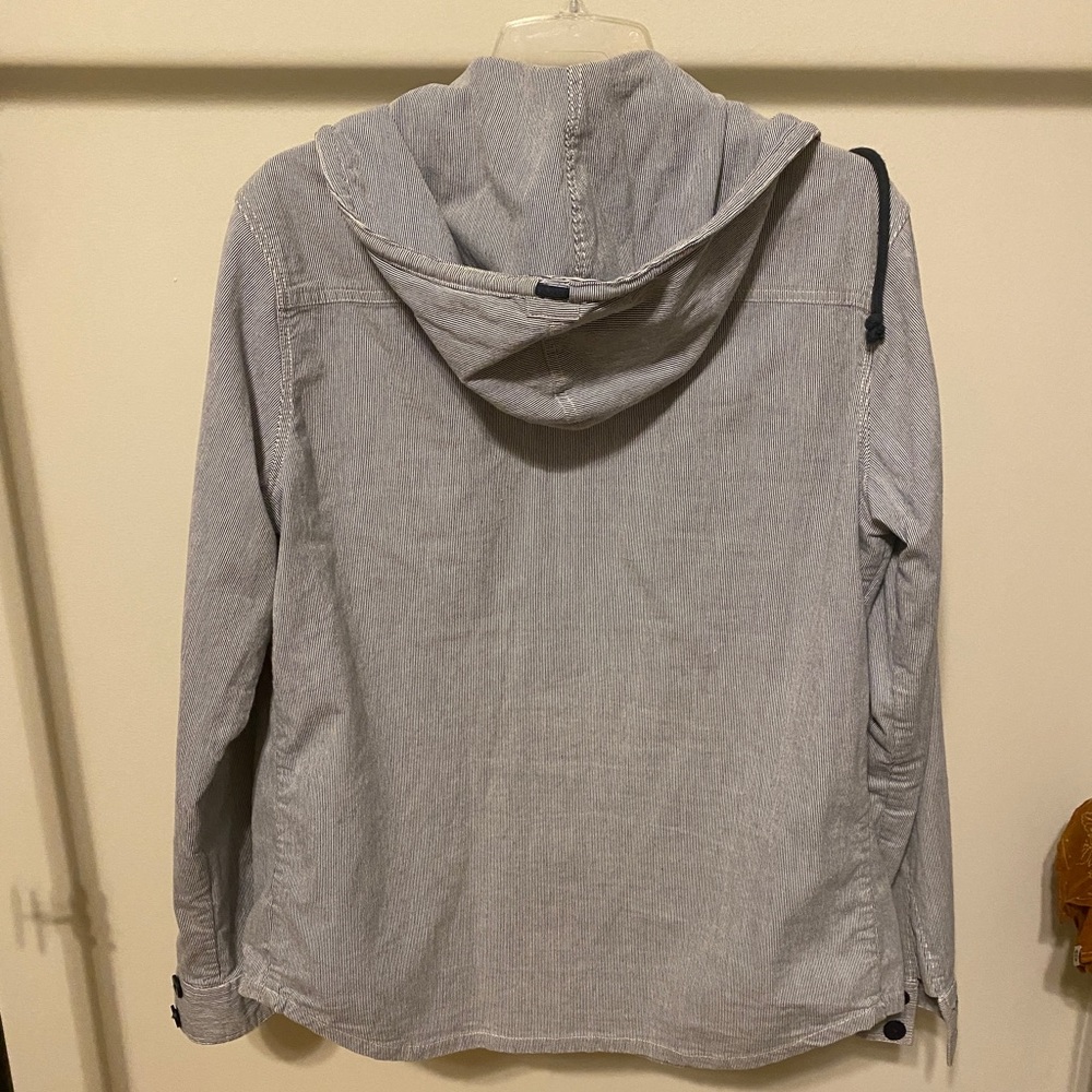 Coat - Picture 2 of 3